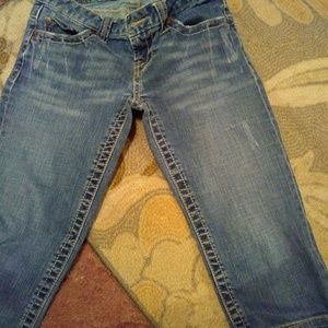 BKE blue jean capri pants, size 2